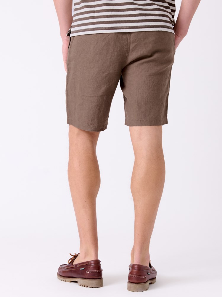 Alex linshorts 7515235_AII-MRCAPUCHIN-H26-Modell-Front_chn=decades_4853_Alex linshorts AII.jpg_Front||Front