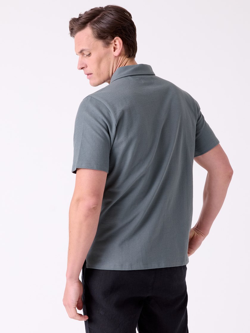 7515306 IFI 7515306_IFI-MRCAPUCHIN-H26-Modell-Front_chn=decades_6185_Roy polo t-skjorte IFI.jpg_Front||Front