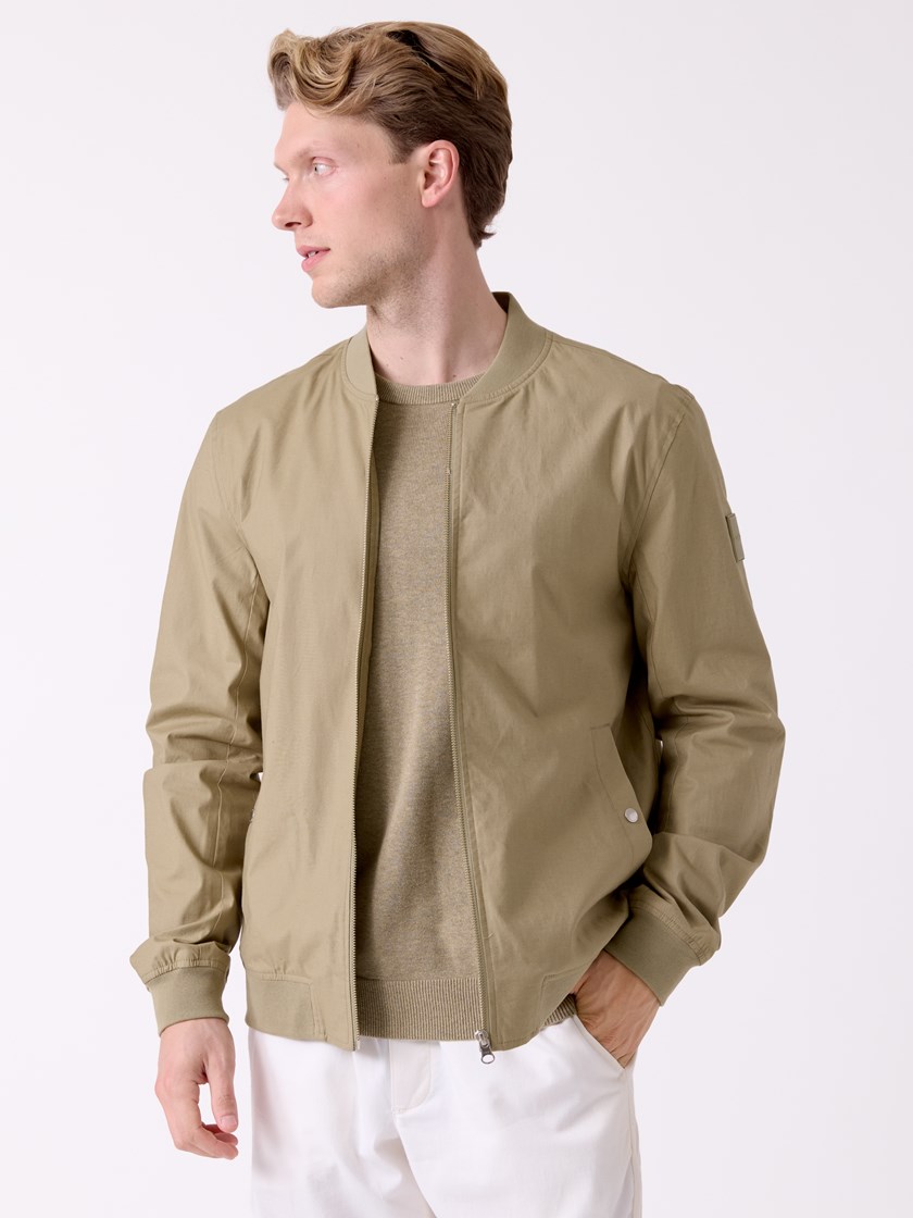 7515457 T09 7515457 T09 47_Joseph jakke T09.jpg_