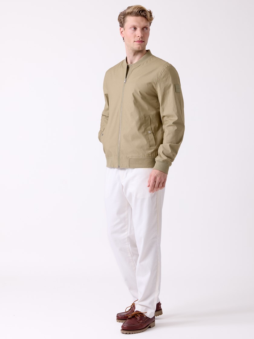 7515457 T09 7515457 T09 4_Joseph jakke T09.jpg_