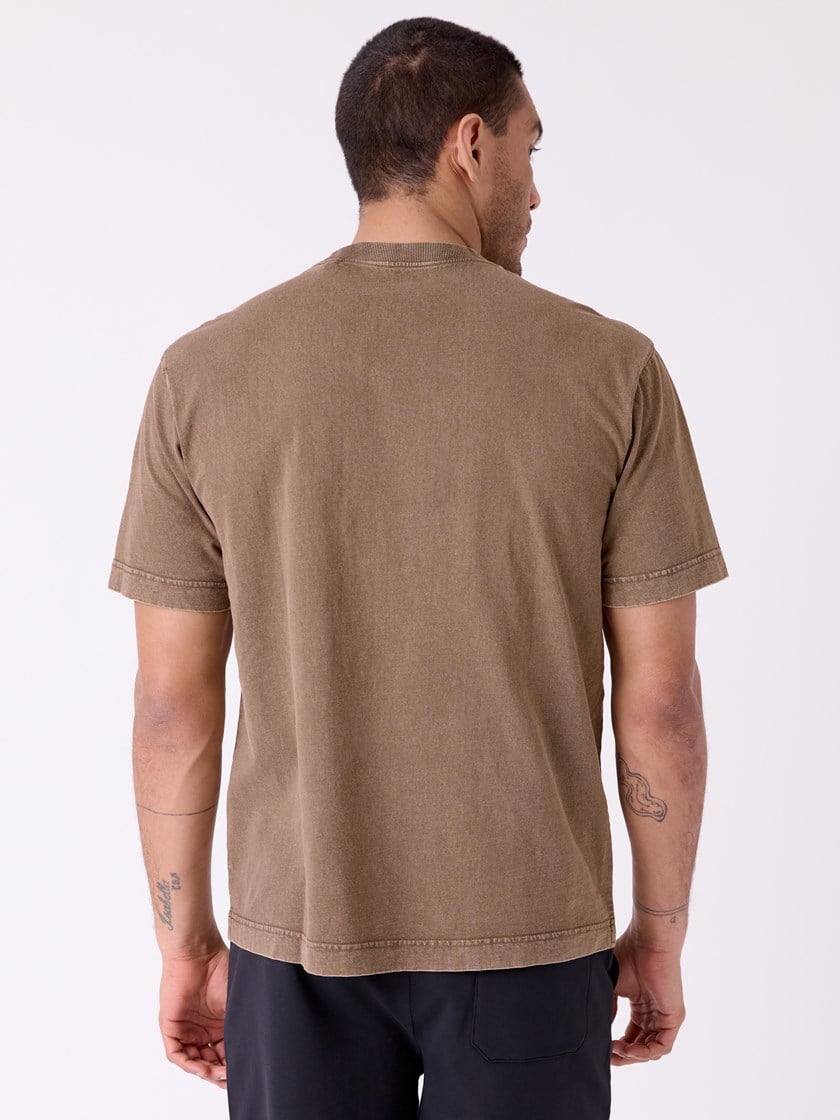 7515564 AFQ 7515564_AFQ-WOSNOTWOS-H26-Modell-Front_chn=decades_8192_Wayne washed t-skjorte AFQ.jpg_Front||Front