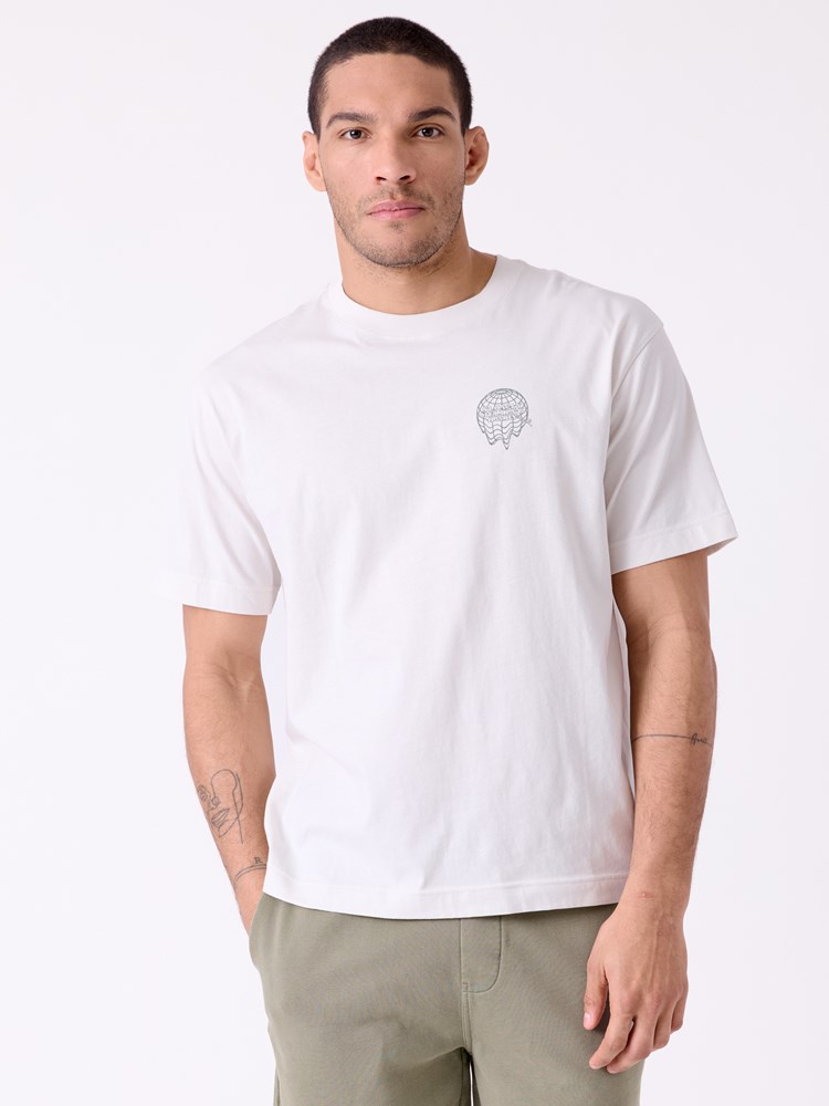 Melt t-skjorte 7515566_S71-WOSNOTWOS-H26-Modell-Front_chn=decades_2123_Melt t-skjorte S71.jpg_Front||Front