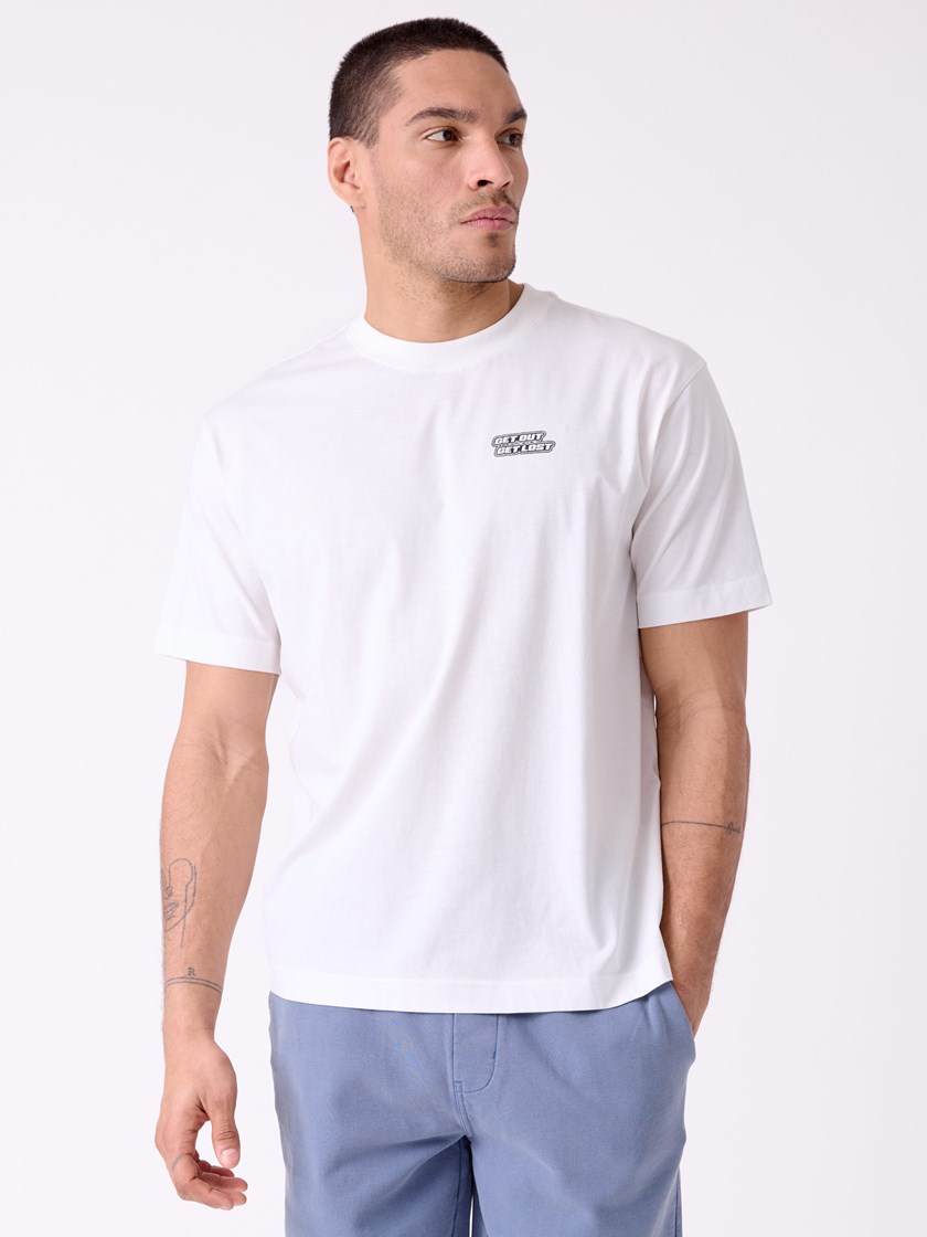 7515567 O78 7515567_O78-WOSNOTWOS-H26-Modell-Front_chn=decades_6893_Mantra t-skjorte O78.jpg_Front||Front