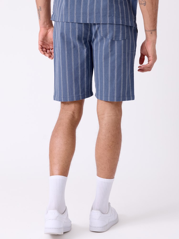 Relax shorts 7515722_EPF-HENRYCHOICE-H26-Modell-Front_chn=decades_679_Relax shorts EPF.jpg_Front||Front