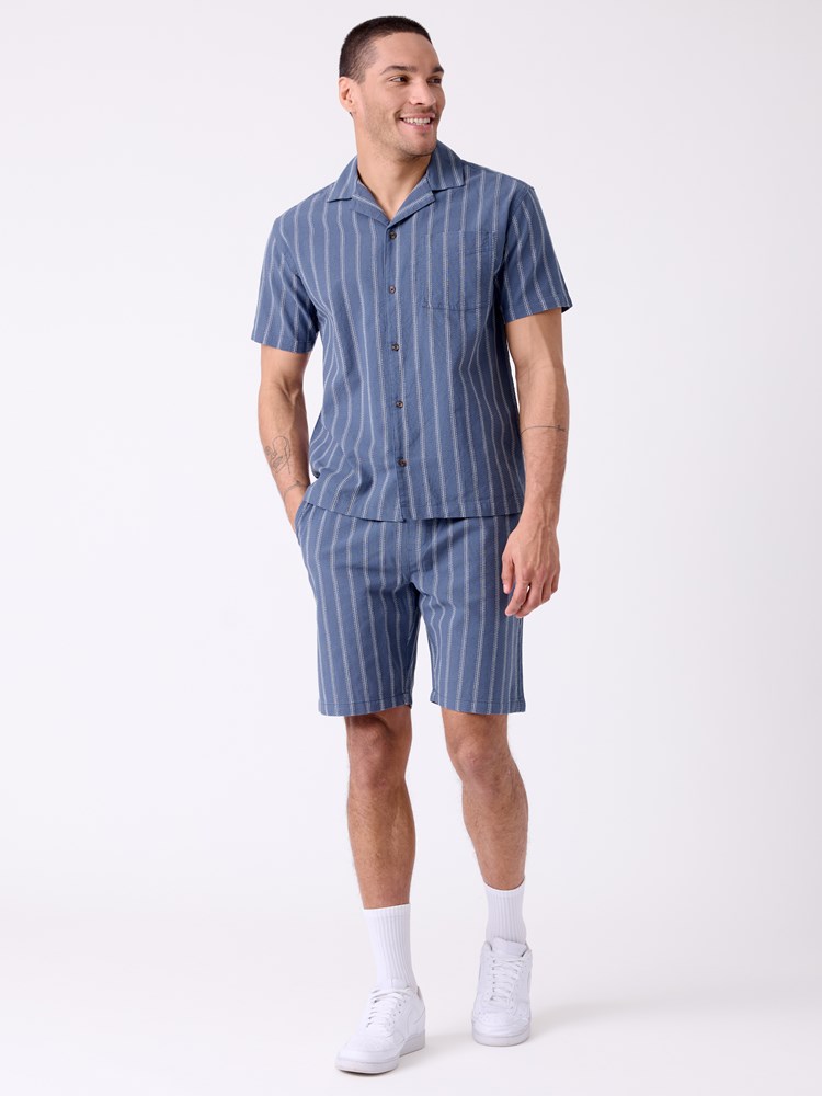 Relax shorts 7515722_EPF-HENRYCHOICE-H26-Modell-Front_chn=decades_9880_Relax shorts EPF.jpg_Front||Front