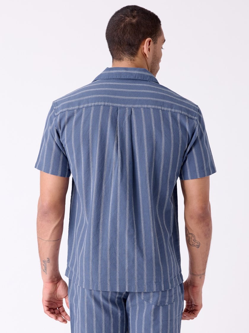 7515727 EPF 7515727_EPF-HENRYCHOICE-H26-Modell-Front_chn=decades_6602_Relax shirt EPF.jpg_Front||Front
