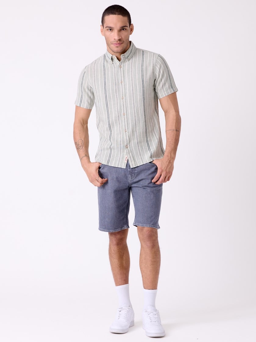 7515745 GIX 7515745_GIX-HENRYCHOICE-H26-Modell-Front_chn=decades_5473_Joe Shirt GIX.jpg_Front||Front