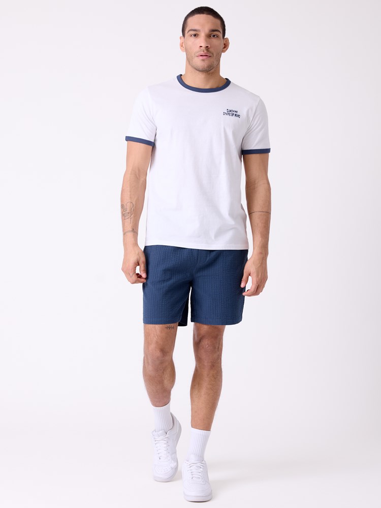 Contrast t-shirt 7515766_O68-HENRYCHOICE-H26-Modell-Front_chn=decades_3155_Contrast t-shirt O68.jpg_Front||Front