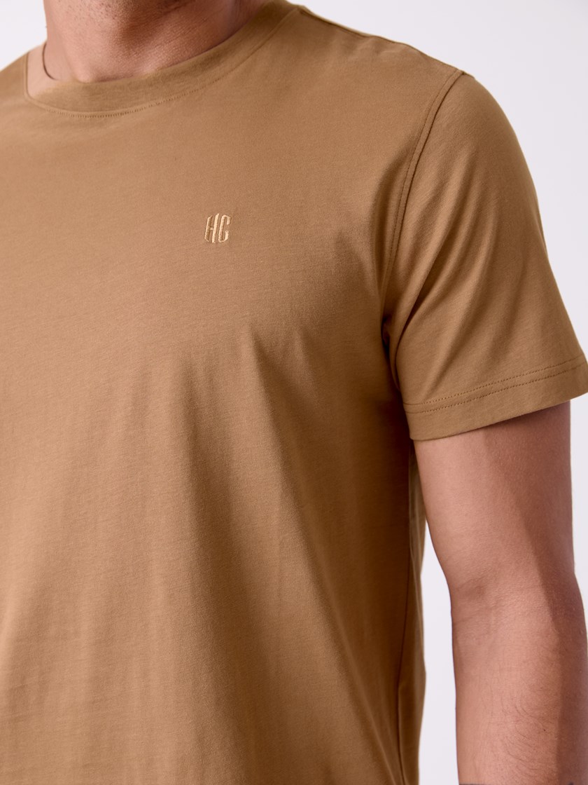 7515936 T01 7515936_T01-HENRYCHOICE-A26-Front_7516_Peak t-shirt T01.jpg_Front||Front
