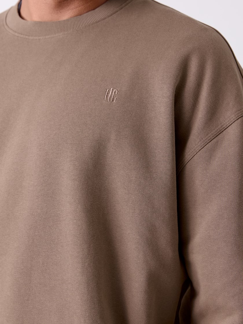 7515937 AGG 7515937_AGG-HENRYCHOICE-A26-Front_926.jpg_Front||Front