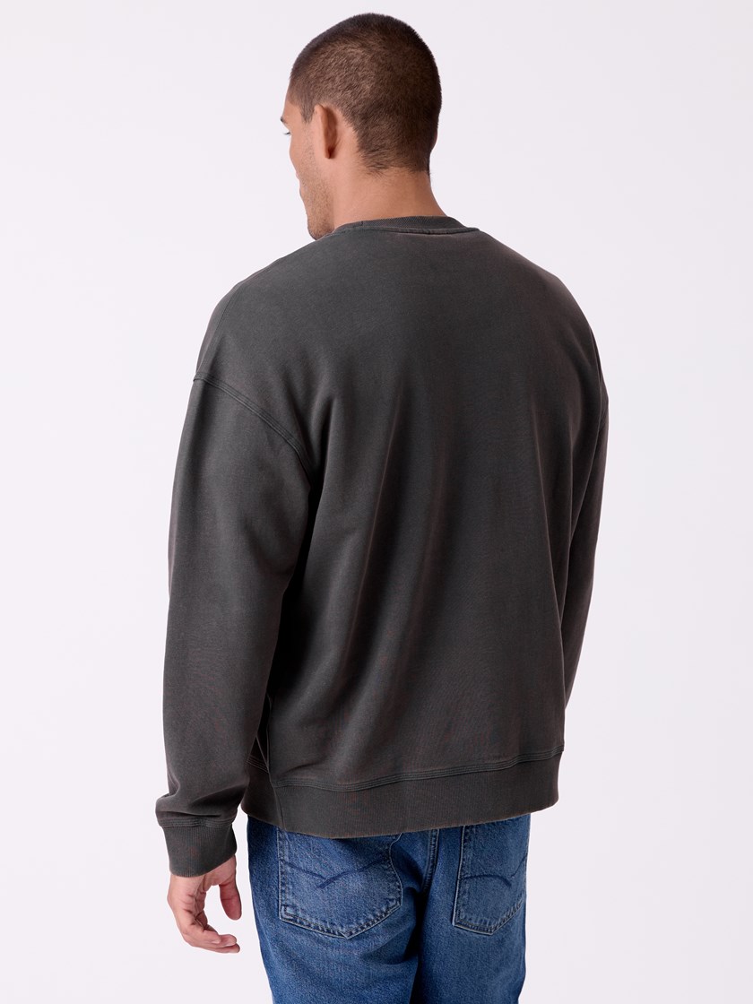 7515937 R57 7515937_R57-HENRYCHOICE-A26-Front_5778_Parker sweatshirt R57.jpg_Front||Front
