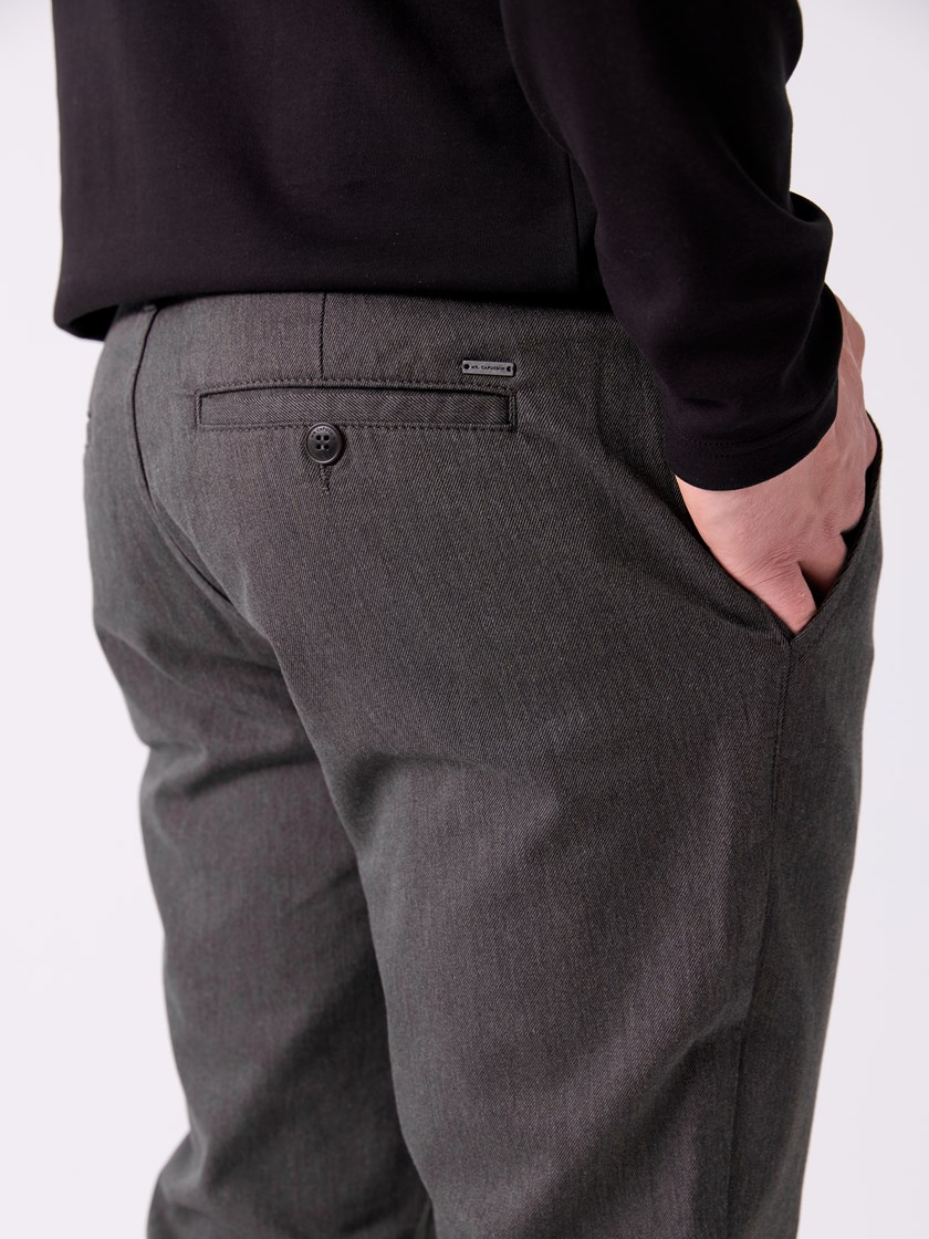 7515982 AIQ 7515982_AIQ-MRCAPUCHIN-A26-Front_5592.jpg_Front||Front