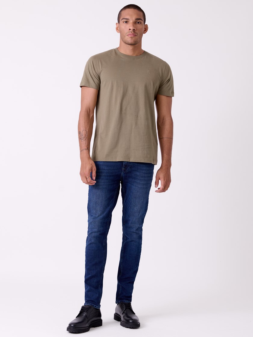 7515994 D06 7515994_D06-HENRYCHOICE-A26-Front_6600_Slim Will top blue D06.jpg_Front||Front