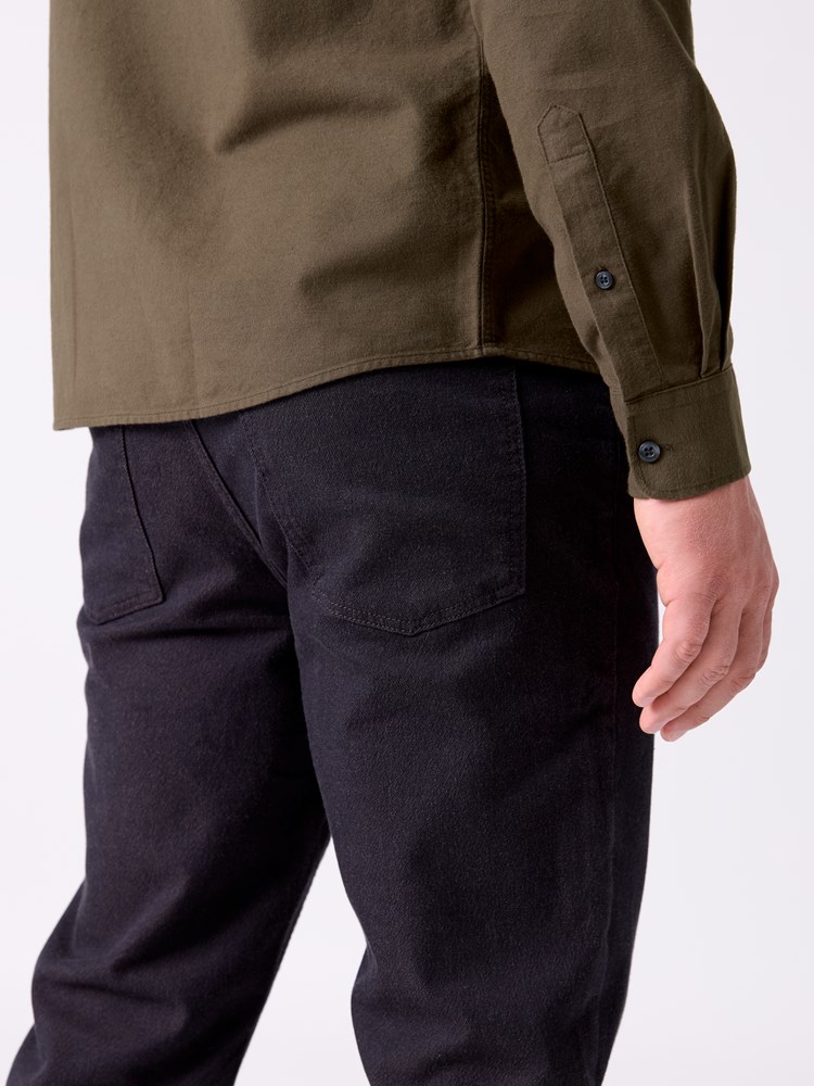 Regular 2-tone 5-pocket 7515999_AIQ-MRCAPUCHIN-A26-Front_4215_Regular 2-tone 5-pocket AIQ.jpg_Front||Front