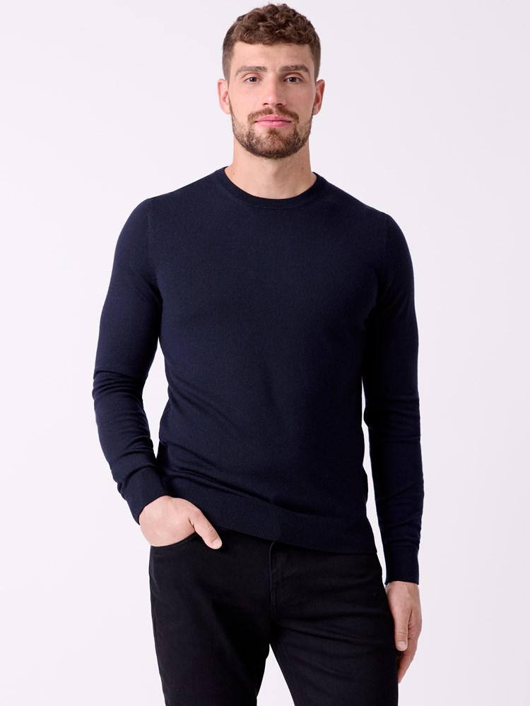 Merino strikkegenser 7516046_C27-MRCAPUCHIN-A26-Front_3171_Merino strikkegenser C27.jpg_Front