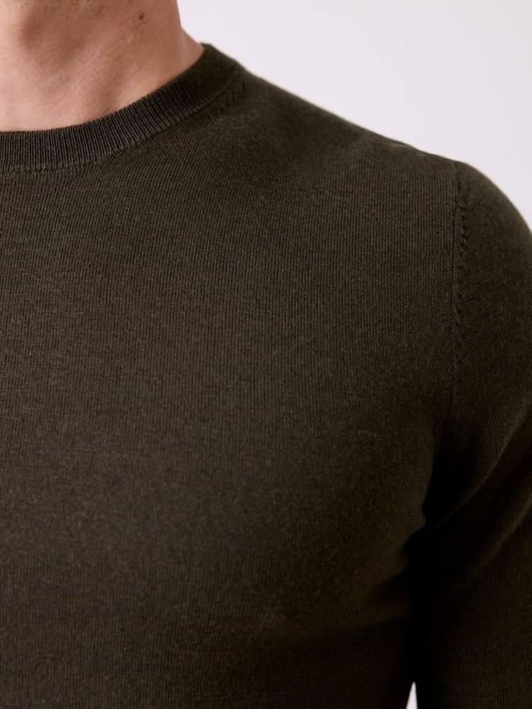 Merino strikkegenser 7516046_R55-MRCAPUCHIN-A26-Front_8022_Merino strikkegenser R55.jpg_Front