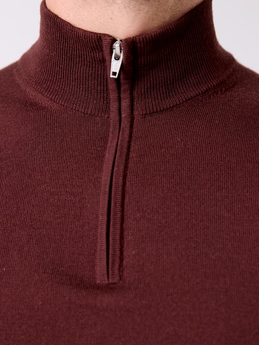 7516049 AJW 7516049_AJW-MRCAPUCHIN-A26-Front_6258_Merino zip neck strikkegenser AJW.jpg_Front||Front