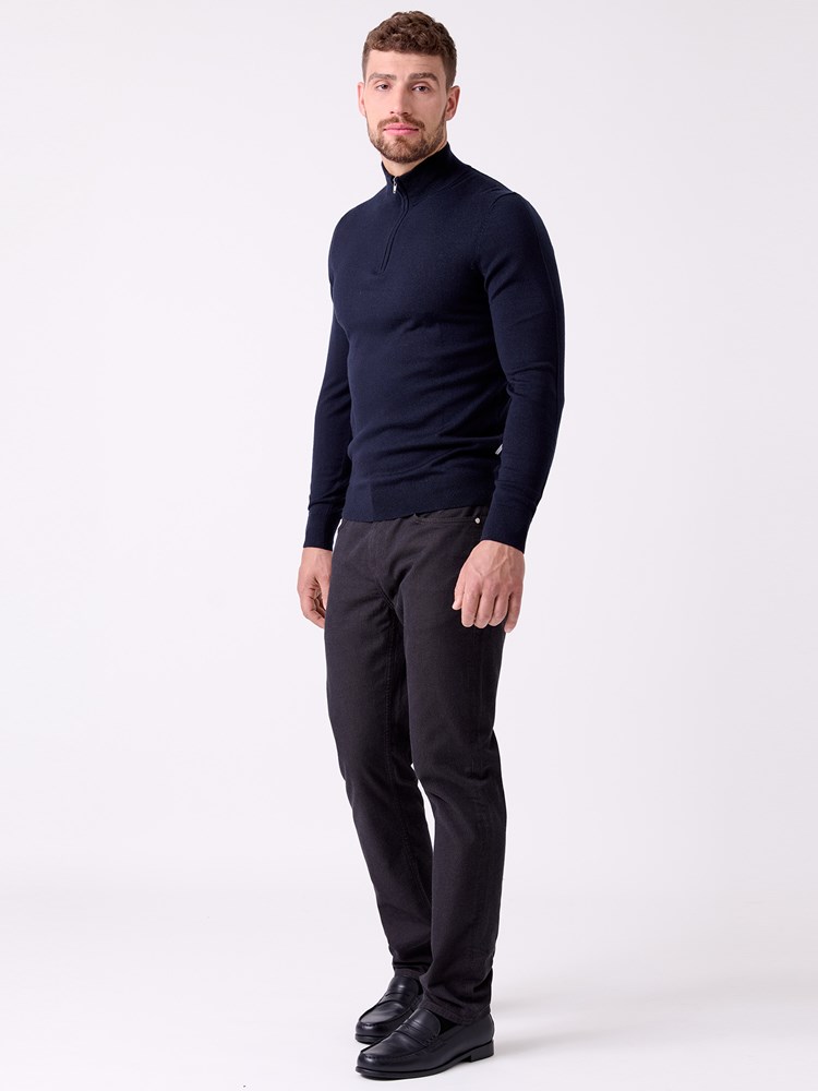 Merino zip neck strikkegenser 7516049_C27-MRCAPUCHIN-A26-Front_8247_Merino zip neck strikkegenser C27.jpg_Front||Front