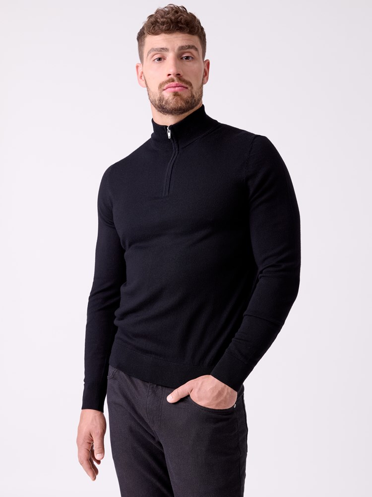 Merino zip neck strikkegenser 7516049_CAD-MRCAPUCHIN-A26-Front_677_Merino zip neck strikkegenser CAD.jpg_Front||Front