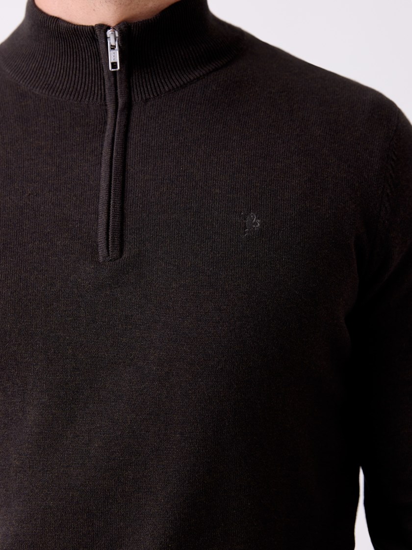 7516265 S11 7516265_S11-MRCAPUCHIN-A26-Front_9357_Dammers zip neck genser S11.jpg_Front
