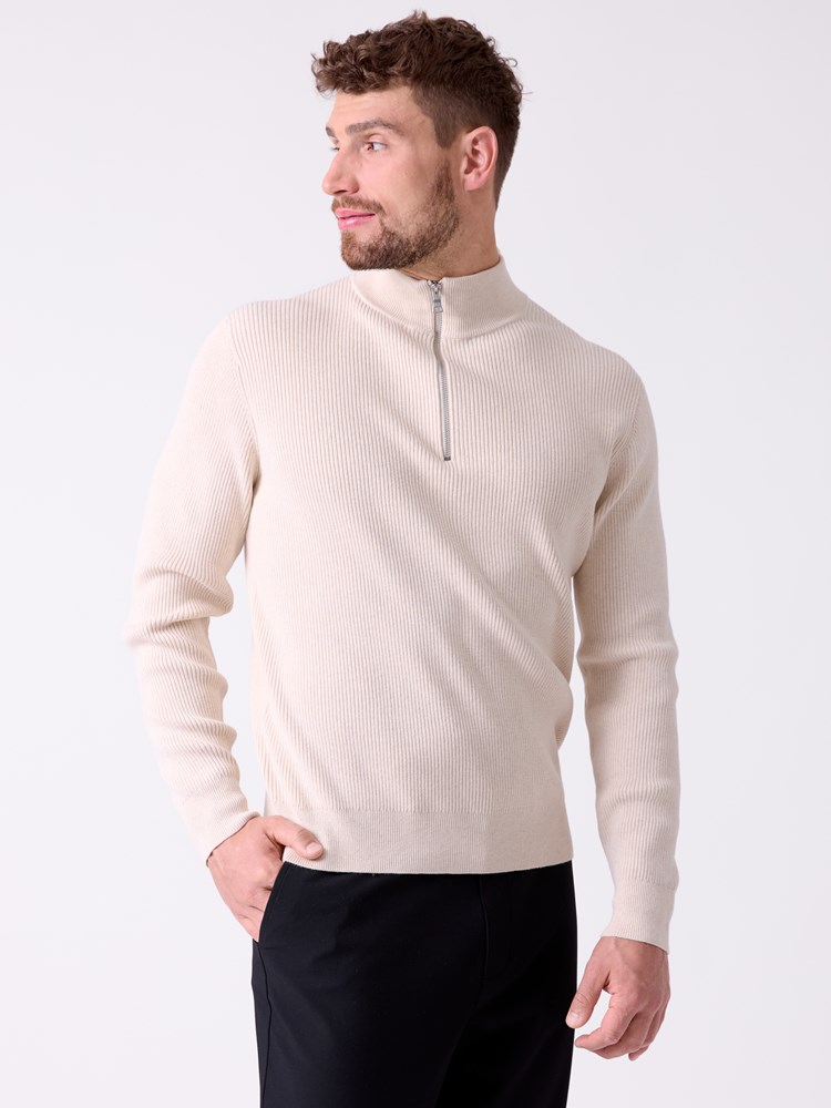 Birgir zip strikkegenser 7516325_S10-MRCAPUCHIN-A26-Front_2993_Birgir zip strikkegenser S10.jpg_Front