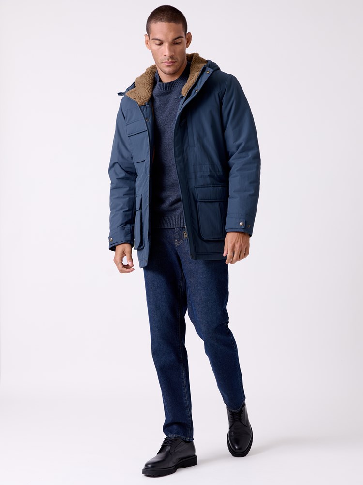Roots parka 7516396_EHI-HENRYCHOICE-A26-Front_4339_Roots parka EHI.jpg_Front||Front