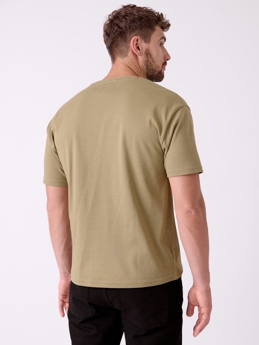 7516413 T09 7516413_T09-MRCAPUCHIN-A26-Front_2158.jpg_Front||Front