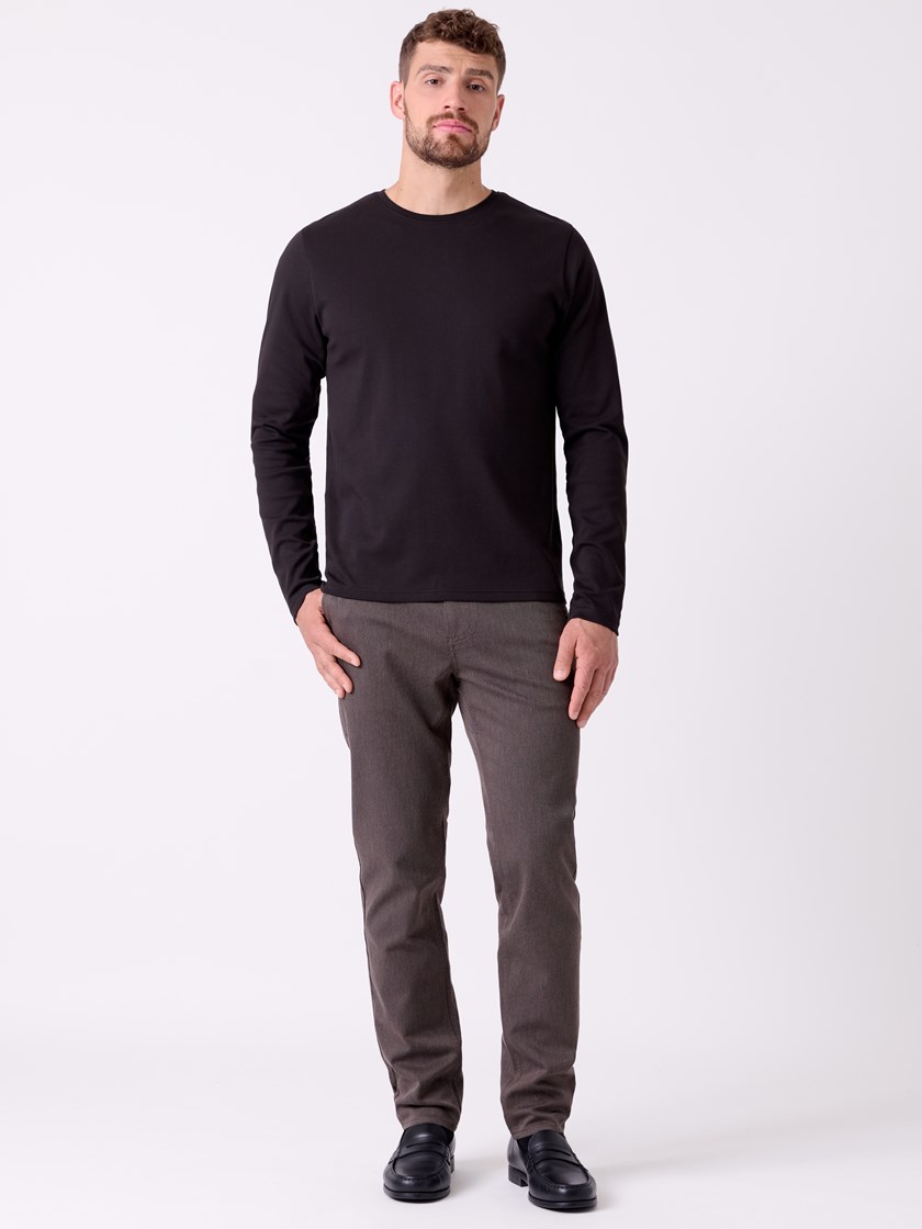 7516451 ID2 7516451_ID2-MRCAPUCHIN-A26-Front_2825_Tomas LS t-skjorte ID2.jpg_Front||Front