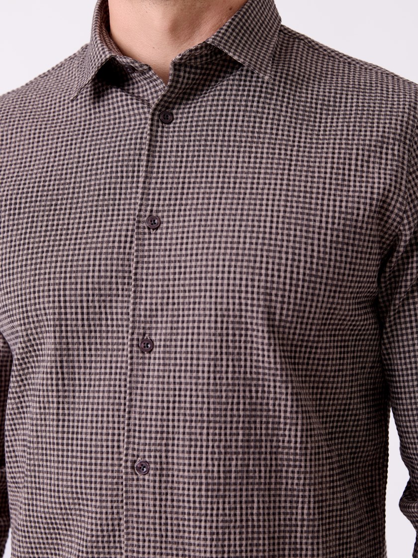 7516596 AIU 7516596_AIU-MRCAPUCHIN-A26-Front_6095_Rasmus skjorte AIU.jpg_Front||Front