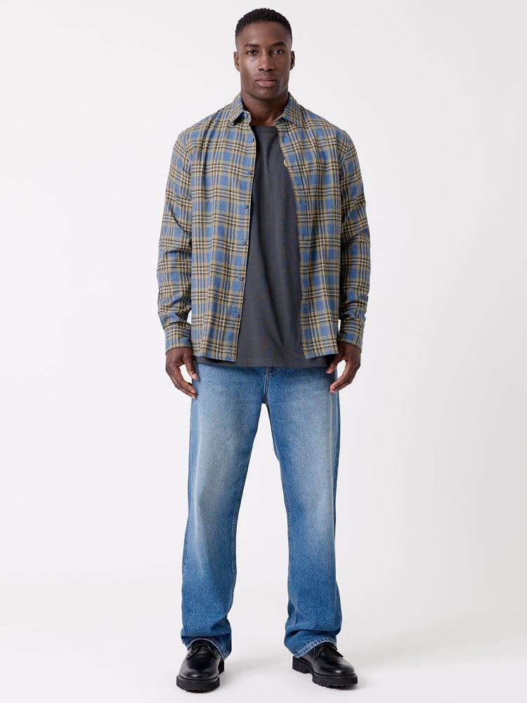 Turner check shirt 7516654_EDR-HENRYCHOICE-W26-Modell-Front_chn=decades_1690_Turner check shirt EDR.jpg_Front||Front