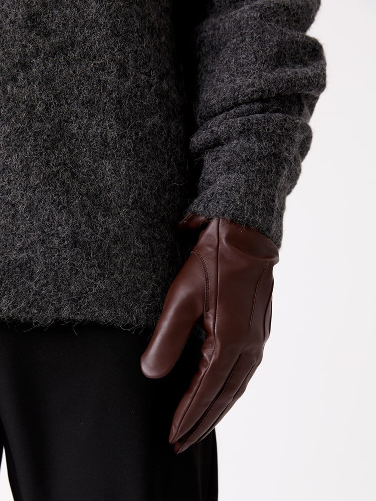 Seppo skinnhanske 7516948_T45-MRCAPUCHIN-W26-Modell-Front_chn=decades_3378.jpg_Front||Front