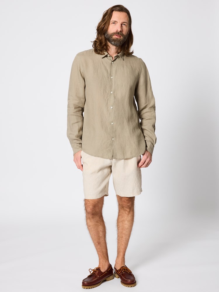 Akau linskjorte Akou linskjorte grønn 4_ADO_Akau linskjorte ADO.jpg_Front||Front