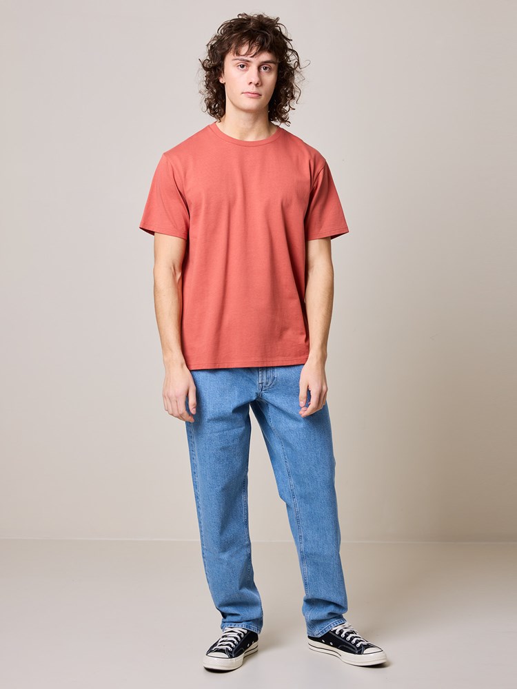 Base t-shirt Base t-shirt AHV 1 1.jpg_