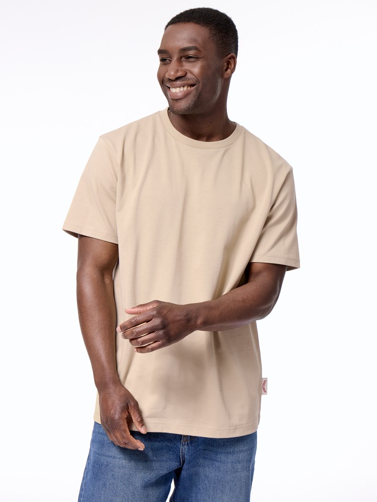 Base t-shirt Base t-shirt S72 Fields of R 12.jpg_Front||Front