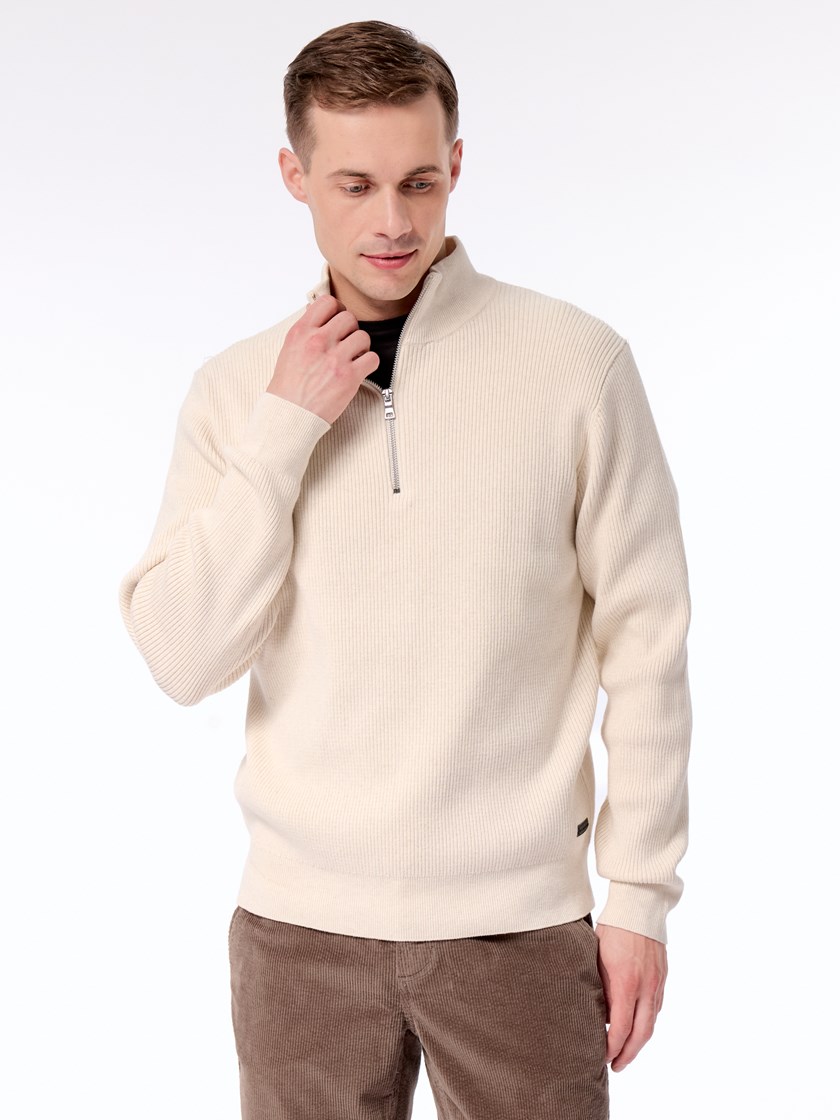 7512562 S10 Birgir zip strikkgenser S10 White swan 5_Birgir zip strikkegenser S10.jpg_