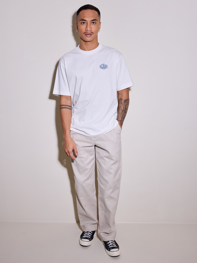 7510818 O78 Joggebukse beige 7_O78_Wade t-skjorte O78.jpg_