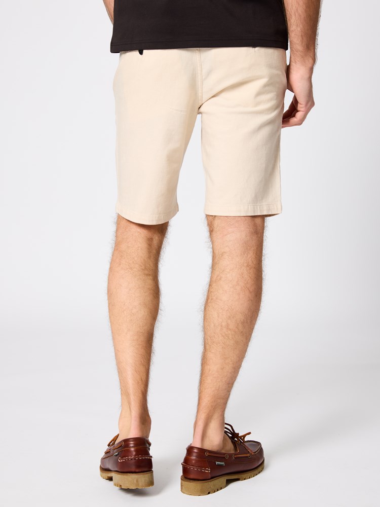 Regular colino bermuda Lys beige shorts brune knapper 5_Regular colino bermuda I3E.jpg_