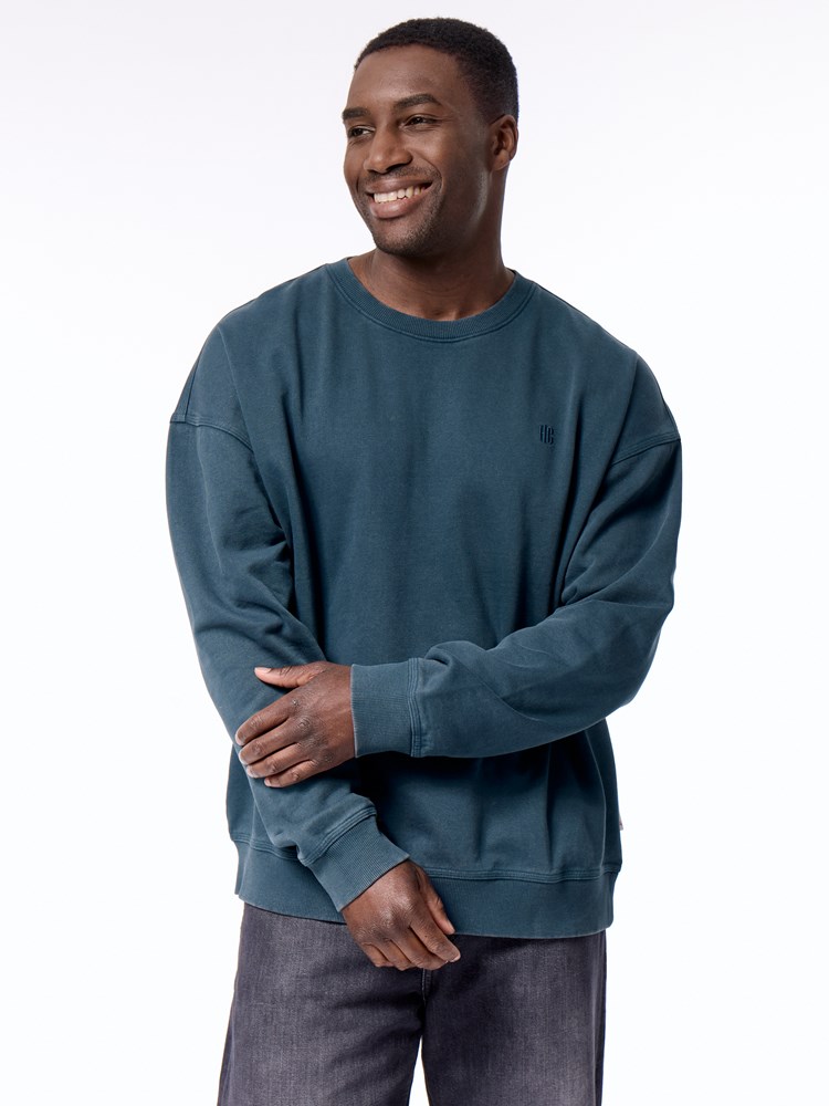 Parker Sweatshirt Parker sweatshirt EHI Midnight Na 18_Parker Sweatshirt EHI.jpg_