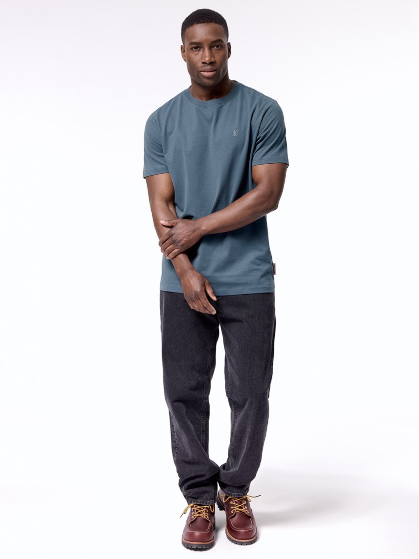 7512601 EHI Peak t-shirt EHI Midnight Na 5.jpg_