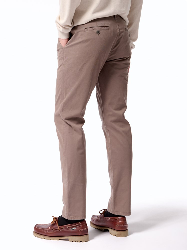 Regular chino str. twill Regular chino str. twill APR Morel 28.jpg_Back||Back
