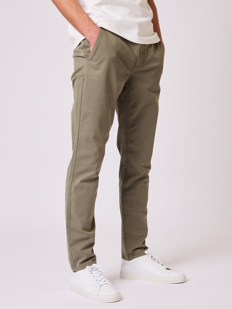 Regular chino str. twill Regular Chino Twill S12 8_Regular chino str. twill S12.jpg_