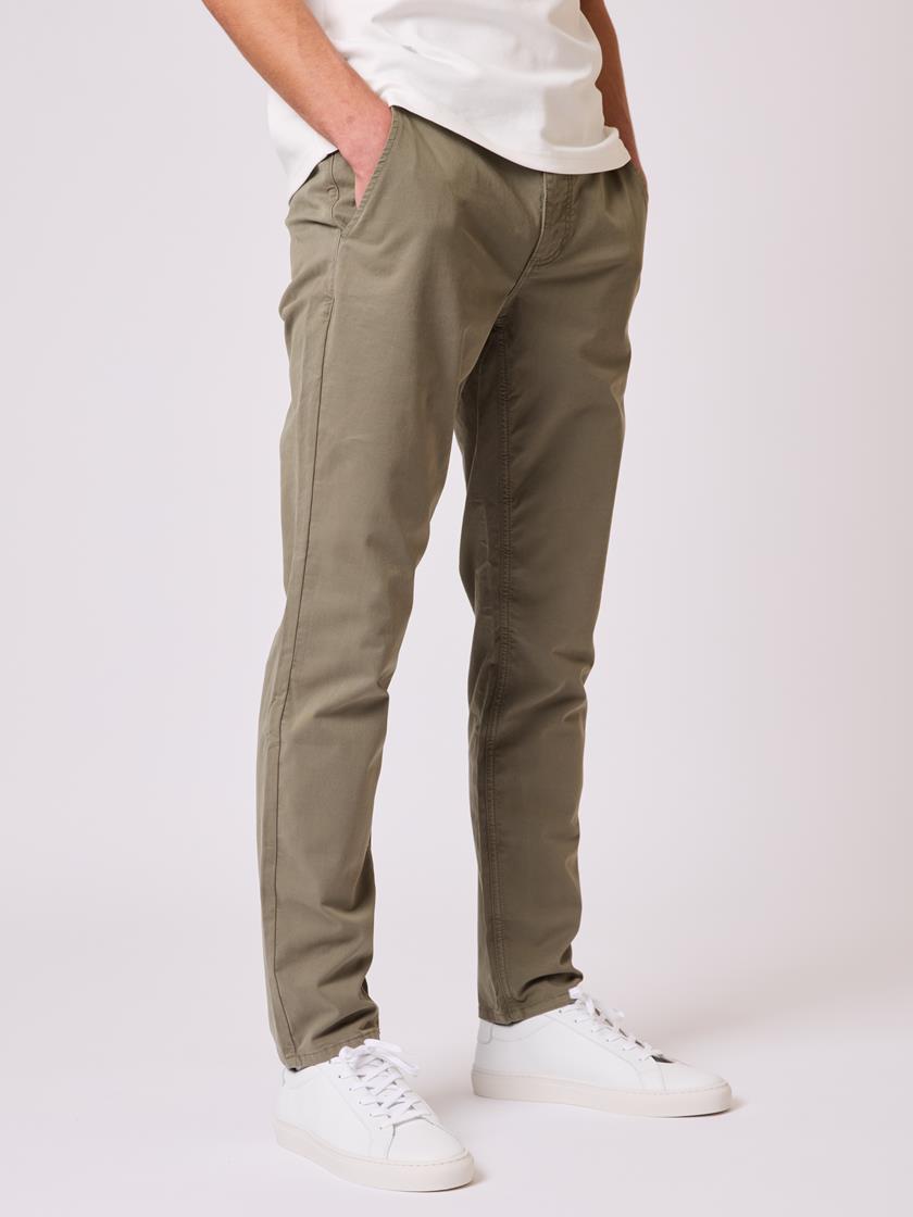 Regular chino str. twill S12