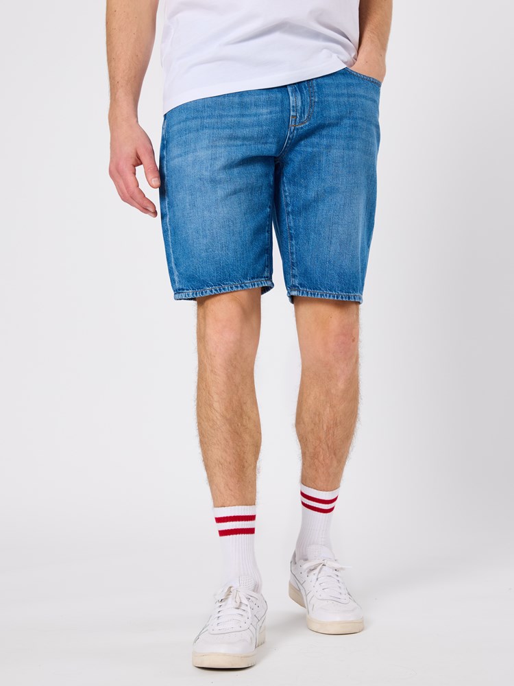 Regular skyblue bermuda Regular sky blue bermuda 25_Regular skyblue bermuda DAD.jpg_Front||Front