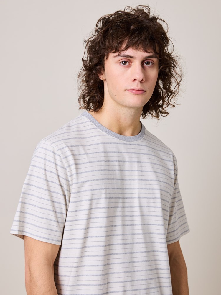 Reign t-shirt Reign t-shirt IEF 14.jpg_