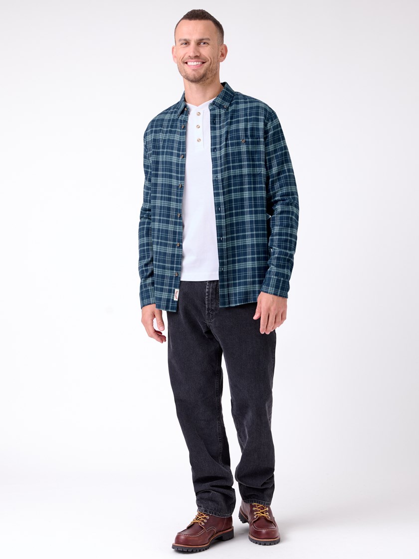 7513423 EHI Shane shirt 7513423 Midnight Na 1_Shane shirt EHI.jpg_