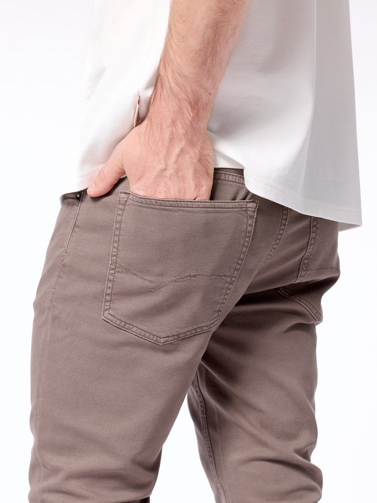 Slim Bill color knit Slim bill color knit APR Morel 20_Slim Bill color knit APR.jpg_