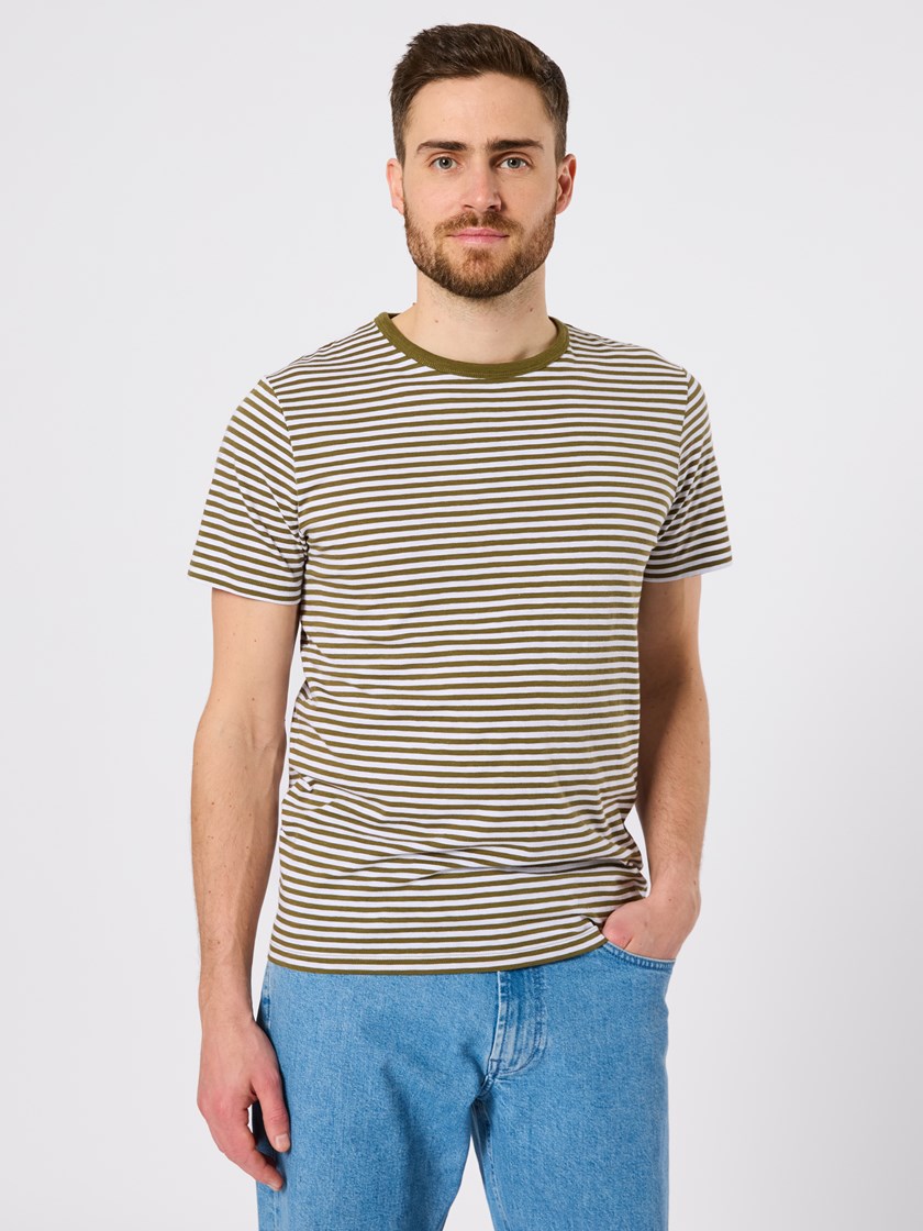 7510145 GMS Slub stripe grønn 24_GMS_Slub striped t-shirt GMS.jpg_