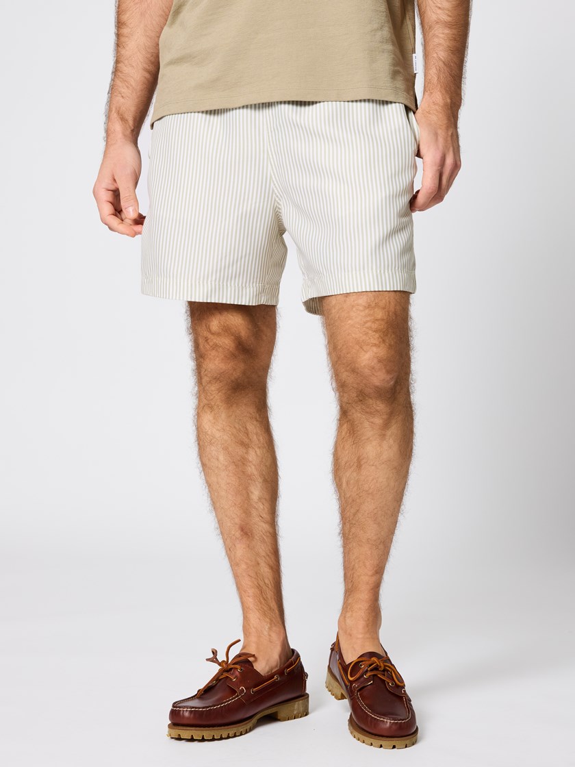 7511566 I4R Strand badeshorts grønn stripete 13.jpg_Front||Front