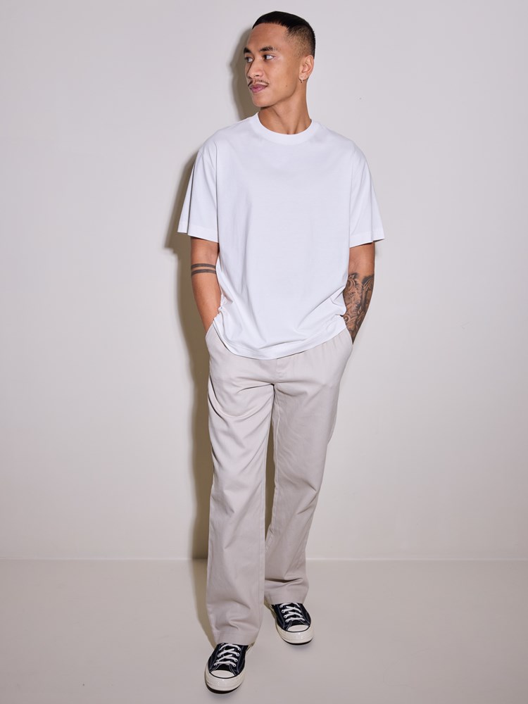 Tanjun t-skjorte Tanjun hvit t-skjorte 2_Tanjun t-skjorte O78.jpg_